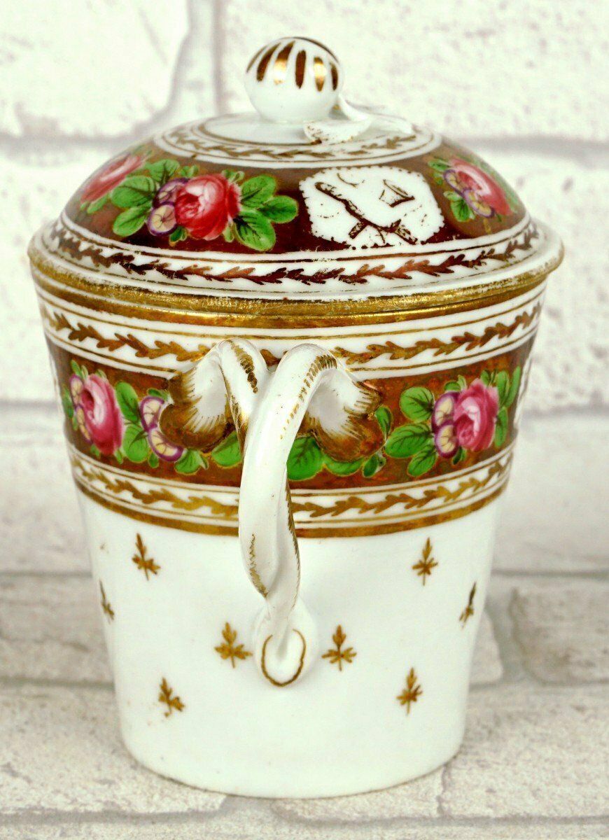 Covered Trembleuse Cup And Saucer In Valenciennes Porcelain   18th Century photo for sale