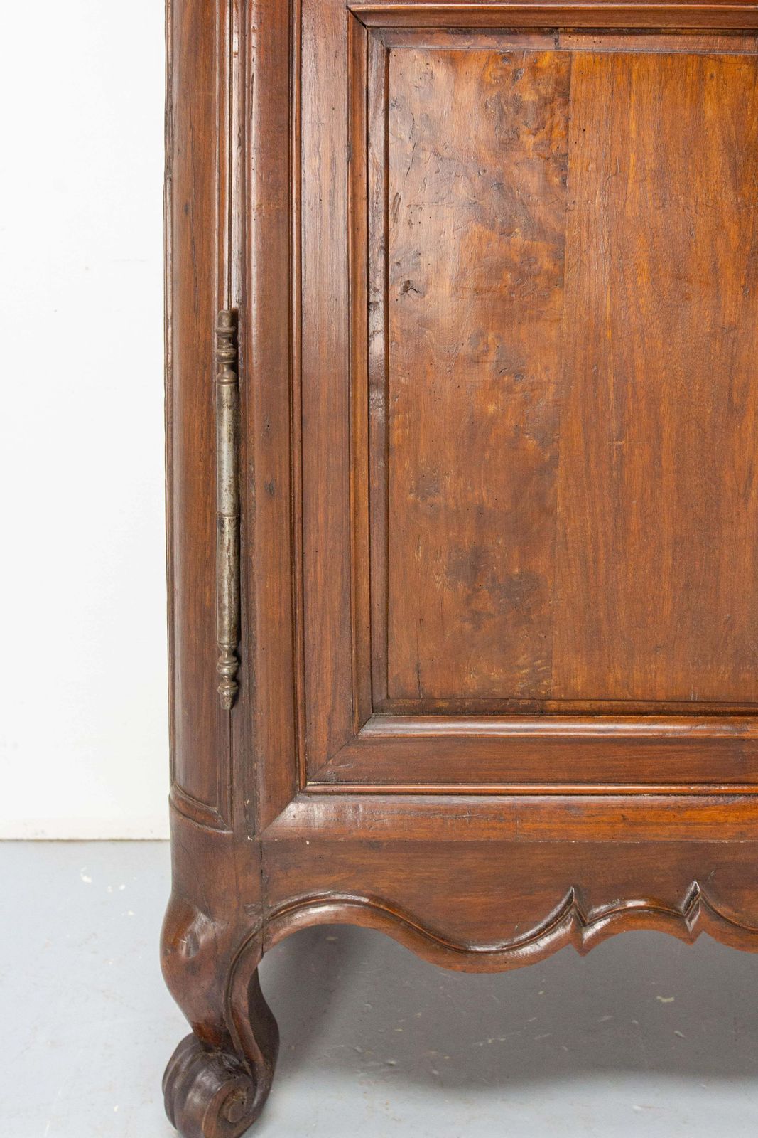 3280.0 French Louis 15 Ash Book Case Vitrine Armoire Mid 18th Century photo