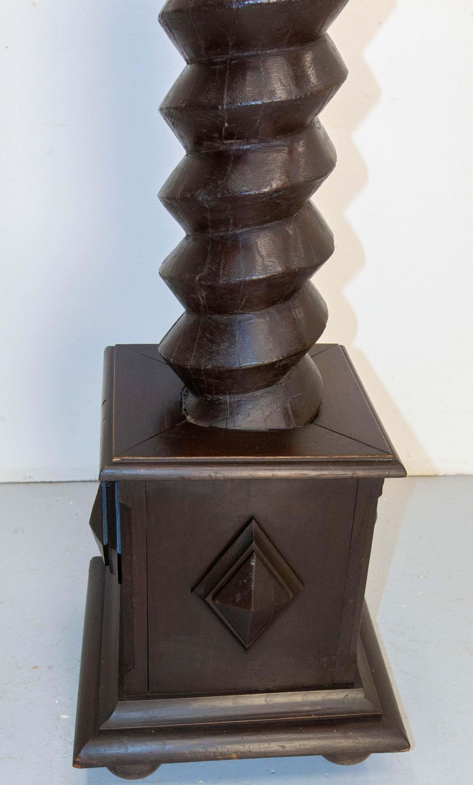 814.0 Wine Press Screw Pedestals Plant Holder, French, 19th Century photo