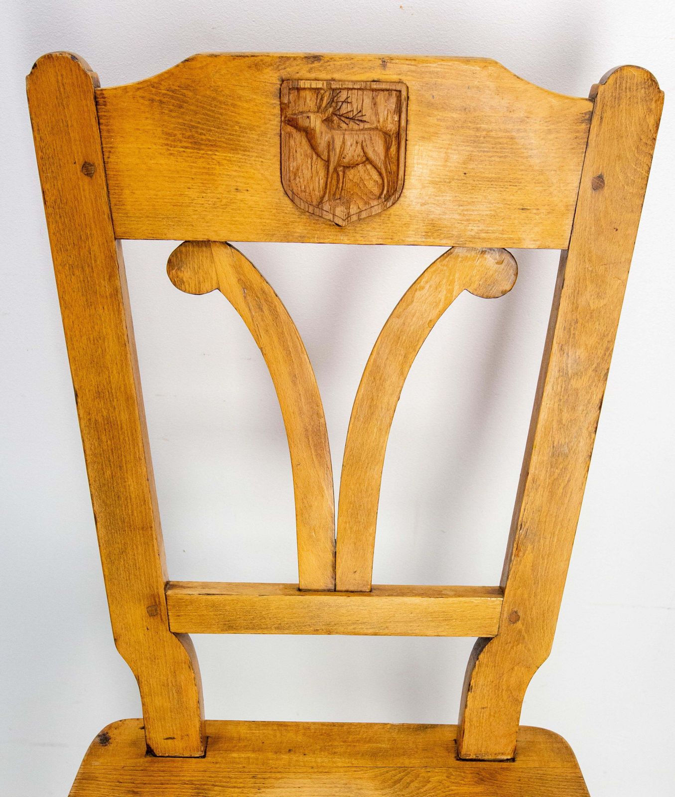photo furniture Set Of Four Massive Oak Chairs With Hunting Crests France, Mid 20th Century