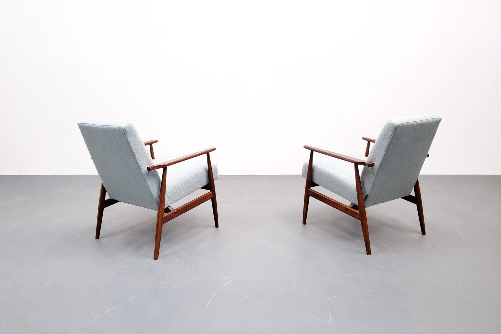 1960 Henryk Lis Mid Century Armchair In Dusty Blue photo vinterior