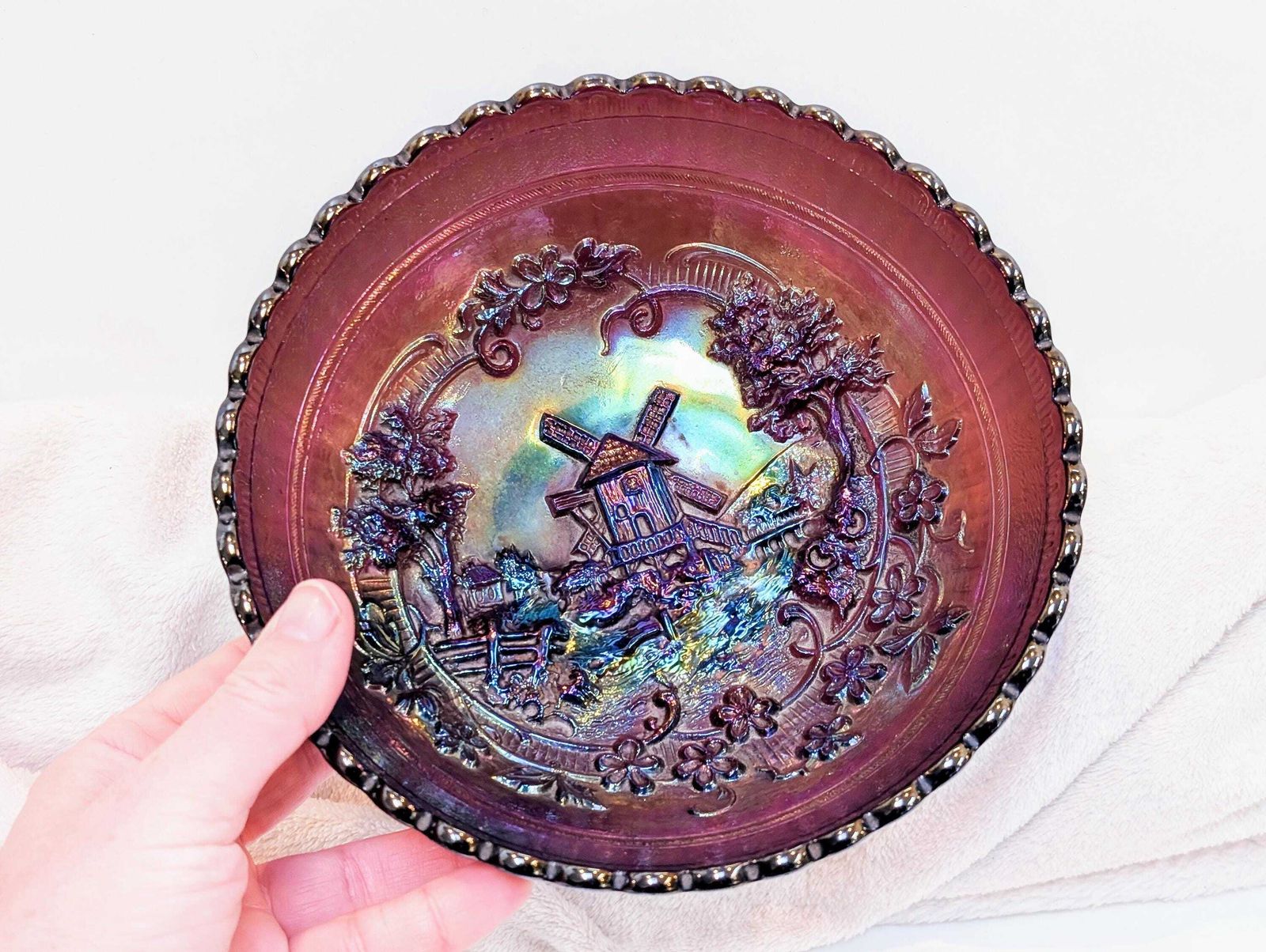 Antique Rare Colour Imperial Windmill Amethyst Carnival Glass Bowl   Design Circa 1915 photo vinterior