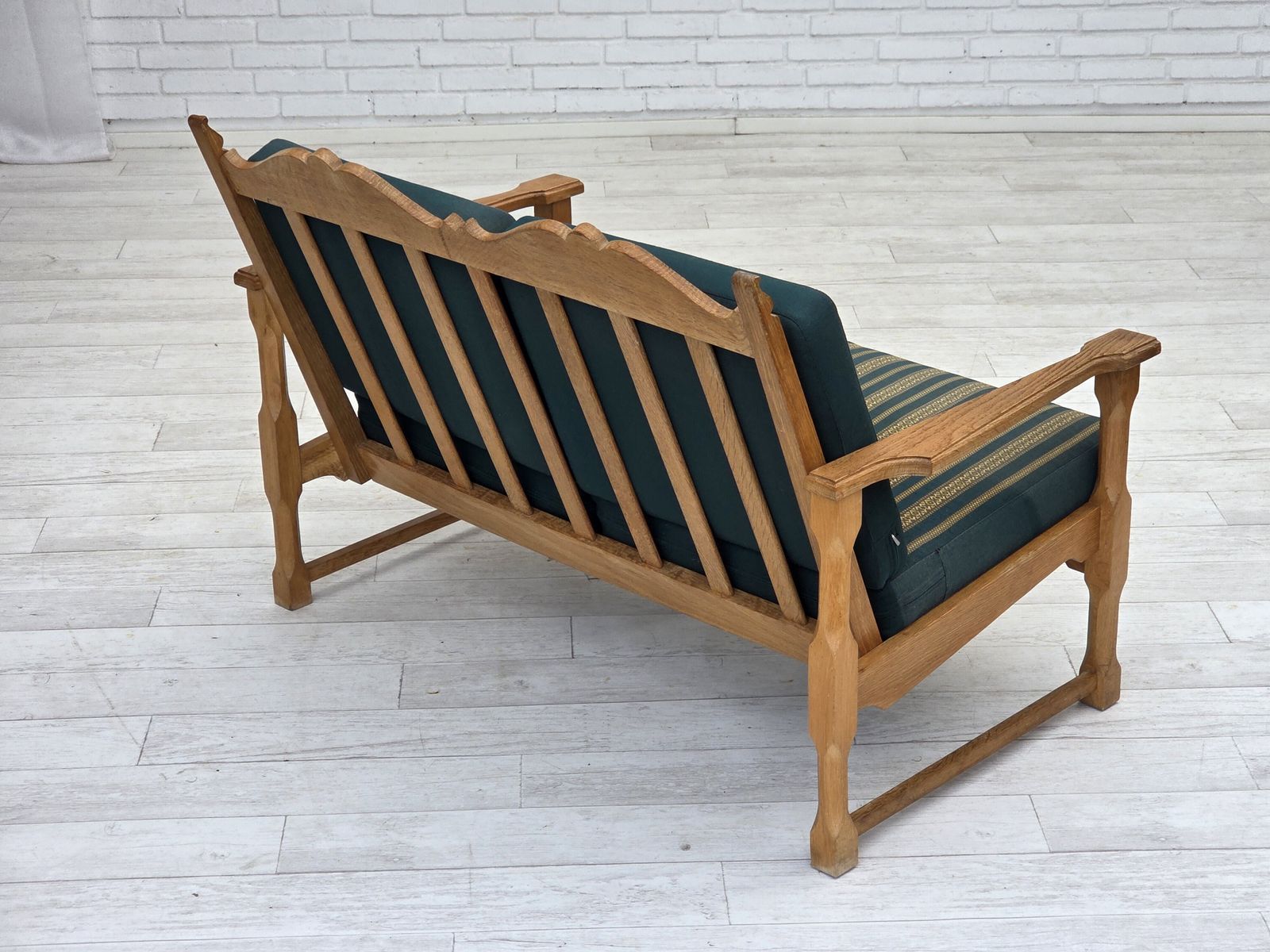 photo vinterior 1970s, Scandinavian 2 Seater Sofa, Furniture Wool, Solid Oak Wood.