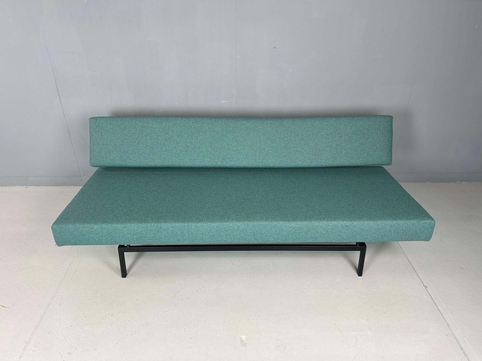 Martin Visser "Br03" For Spectrum Dutch Minimalist Daybed, Sofa, 1960s photo Furniture