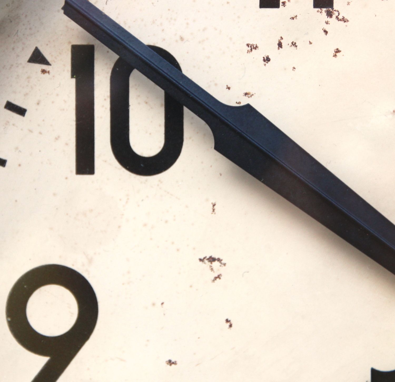 1950s British Bakelite Vintage School / Commercial Wall Clock. Fully Guaranteed photo buy
