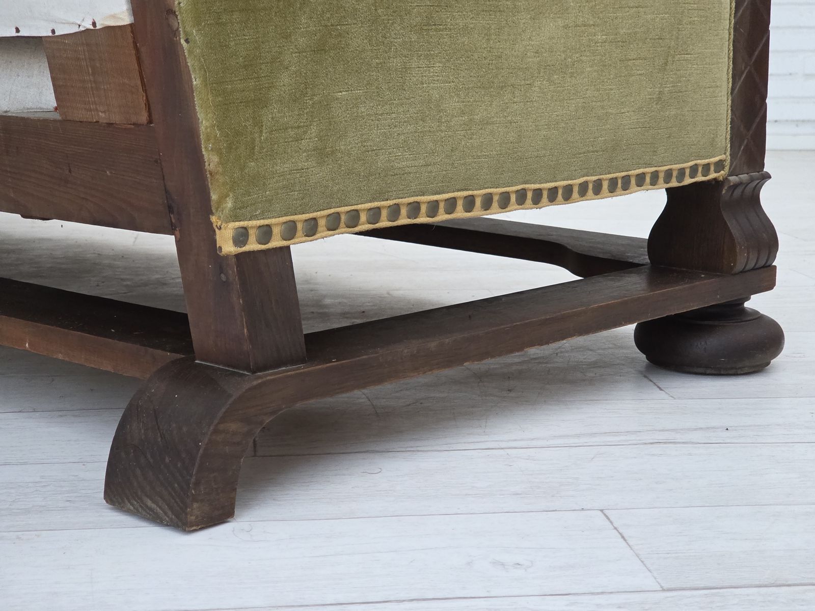 1950s, 3 Seater Danish Sofa, Original Condition, Furniture Velour, Solid Oak Wood. photo buy