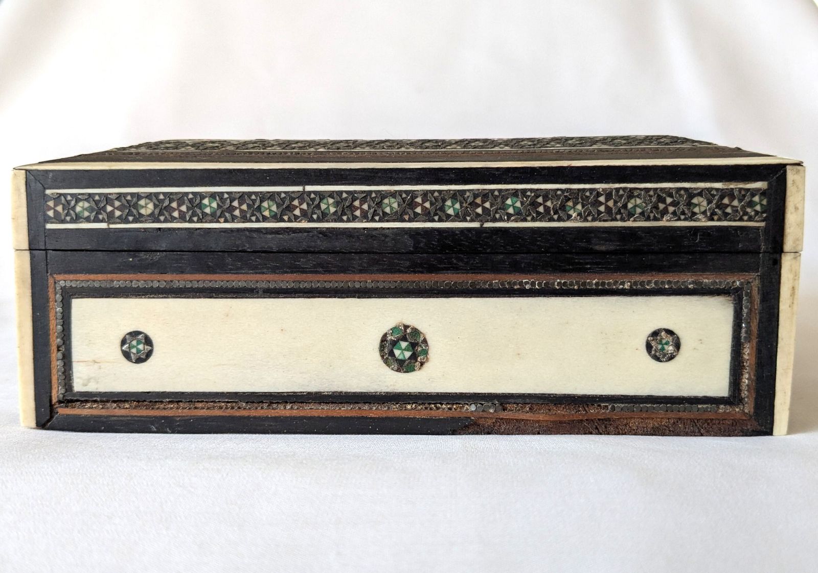 Antique Islamic Anglo Indian Sadeli Micro Mosaic Jewellery Box photo vinterior