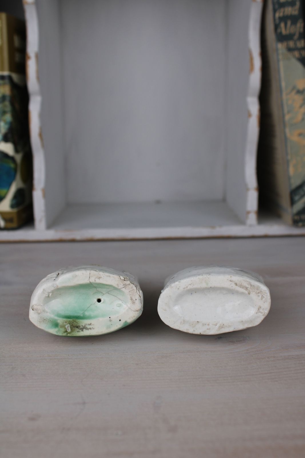 Pair Of Small Staffordshire Flatback Figurines photo Home Decor