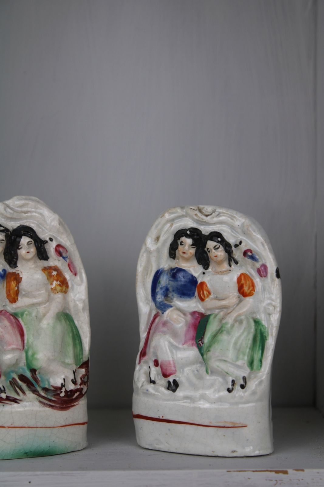 Pair Of Small Staffordshire Flatback Figurines photo vinterior