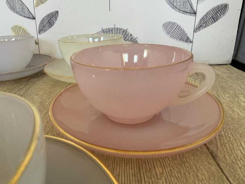Arcopal Harlequin Pastel Coffee Cups And Saucers Set   Vintage French Glass photo Home Decor