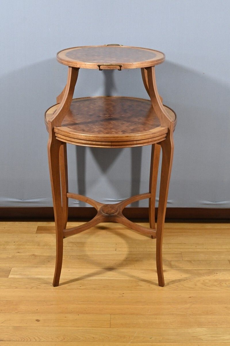 Furniture Mahogany Tea Table – Late 19th Century photo