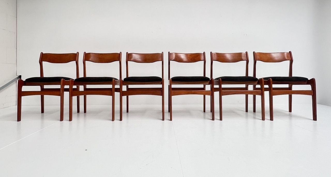 Re Upholstered Set Of 6 Design Chairs By Burchardt Nielsen, 1960s