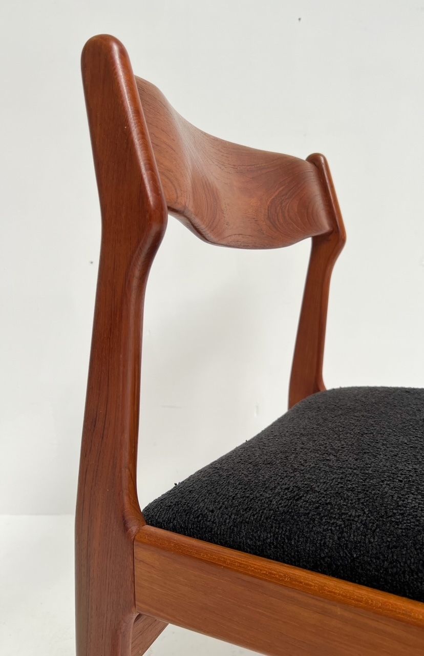 photo furniture Re Upholstered Set Of 6 Design Chairs By Burchardt Nielsen, 1960s