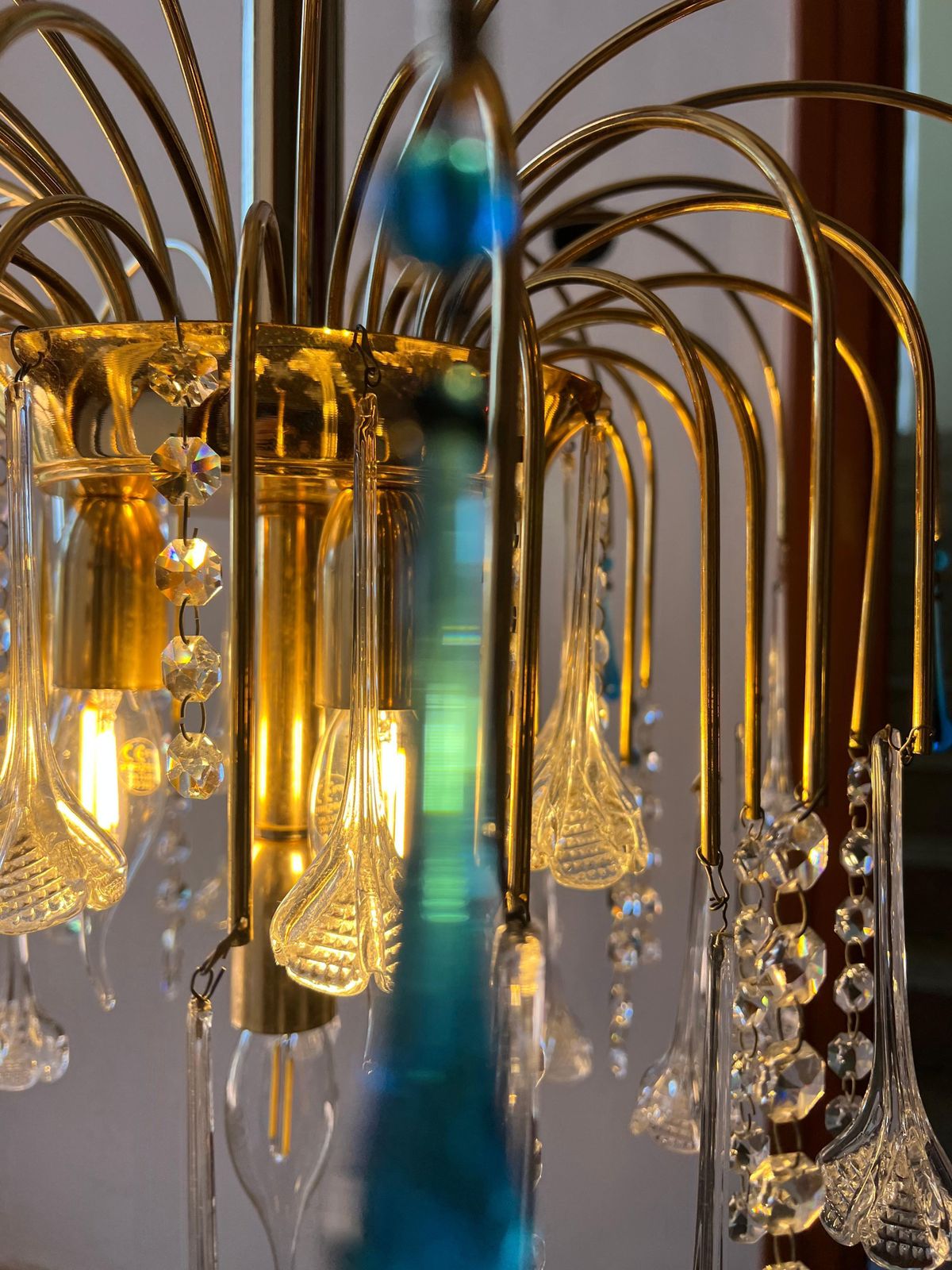 Lighting Grace Kelly's Tears Murano Chandelier 1980s photo