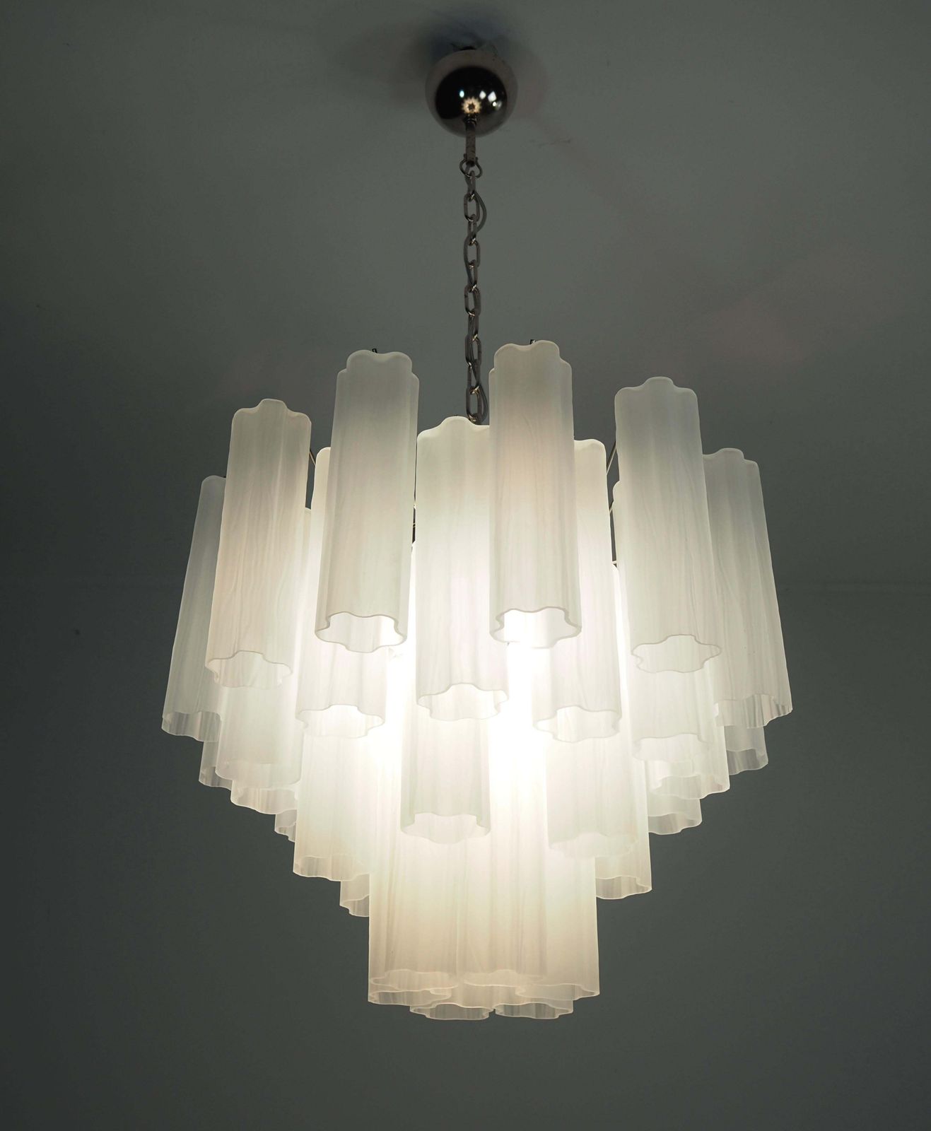 photo vintage Gorgeous Murano Glass Tube Chandeliers   36 Etched Glass Tube