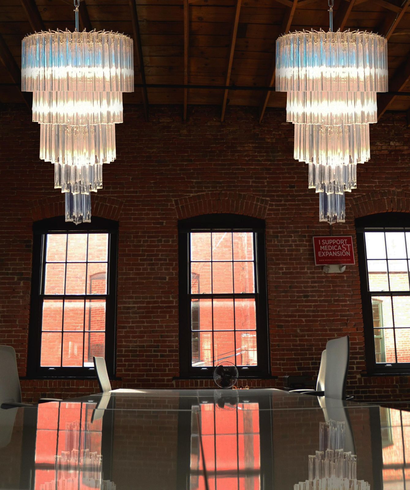 Beautiful Murano Glass Chandeliers   111 Transparent Triedri photo vinterior