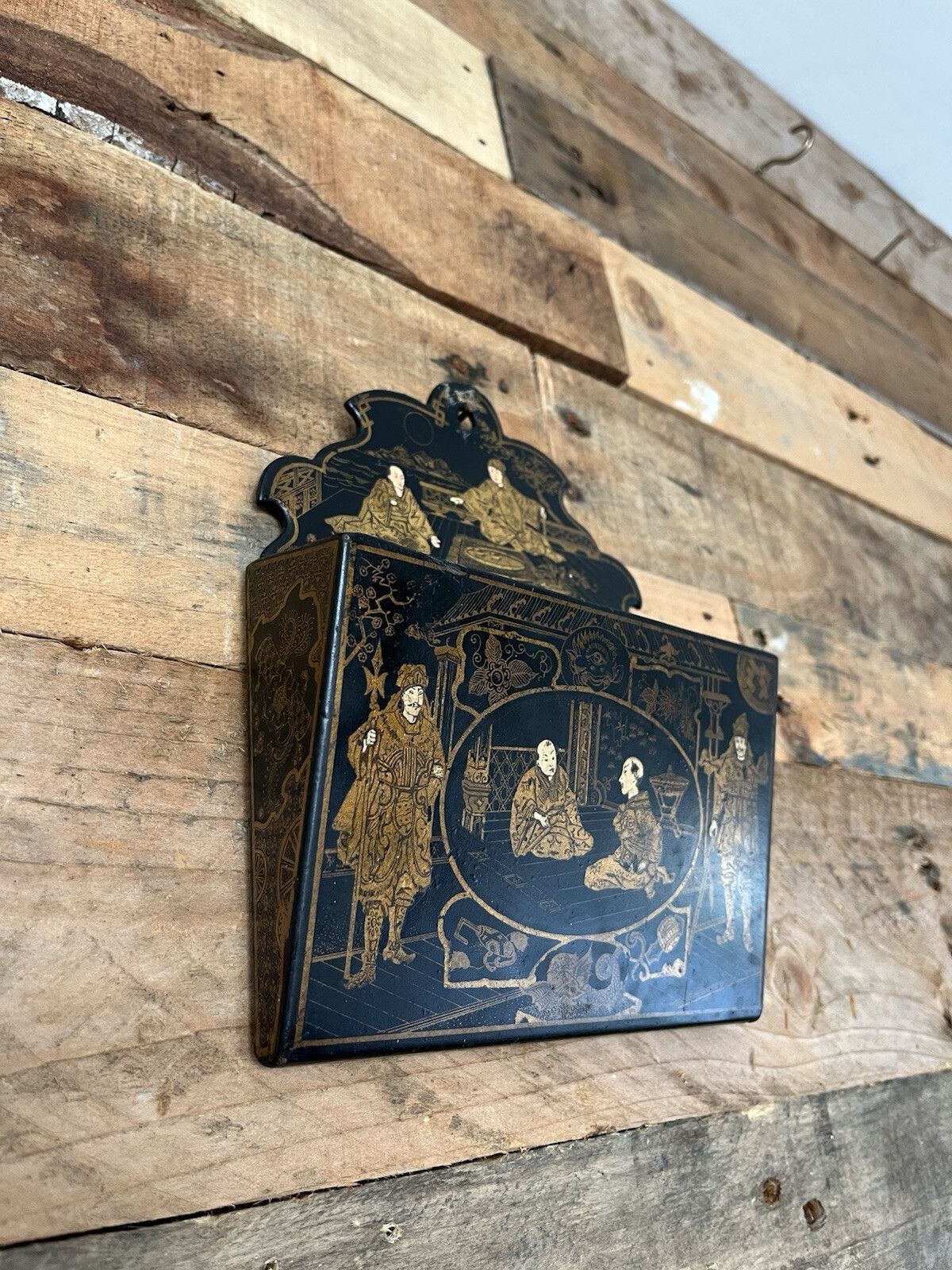 photo buy Antique Chinoiserie Lacquer Papier Mache Wall Pocket Box Letter Rack Japonsime