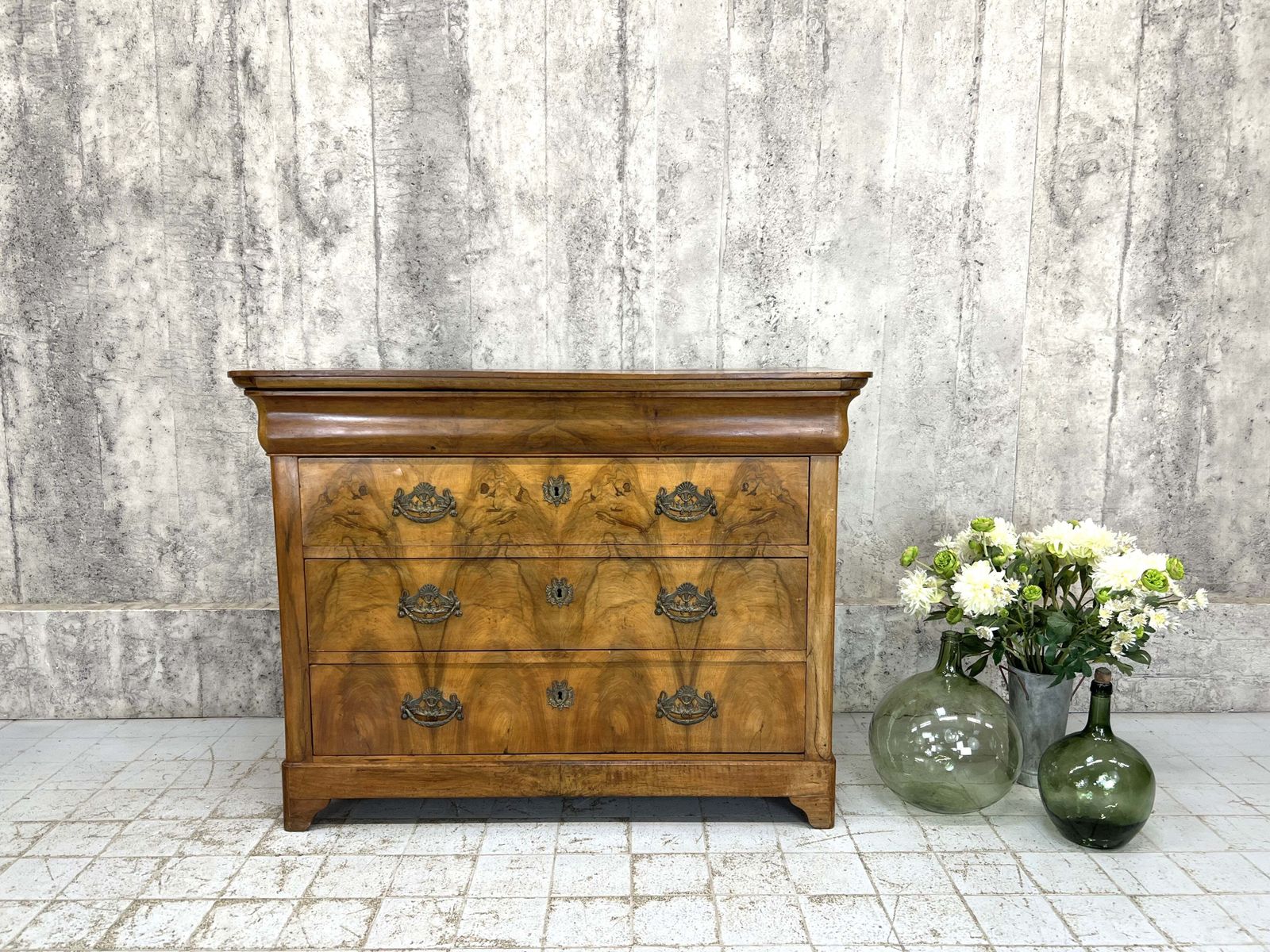 Napoleon III Chest Of Drawers With Swan And Crown Detailed Drawer Furniture
