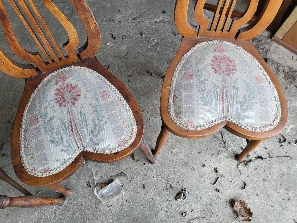 photo for sale Six Antique Lyre Back Dining Chairs Heart Shaped Seats Turned Legs