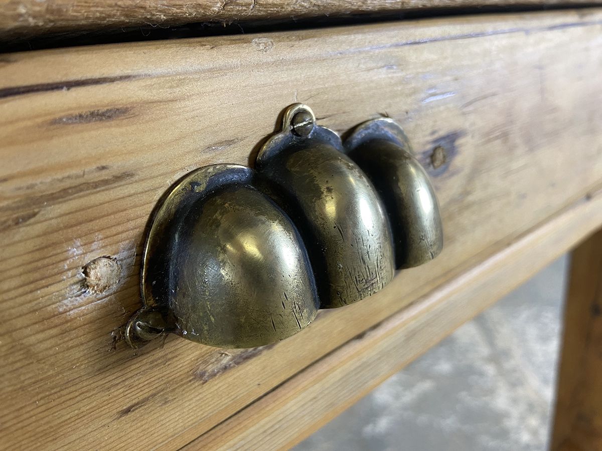 1095.0 Dorset Farmhouse Pine Kitchen Table photo