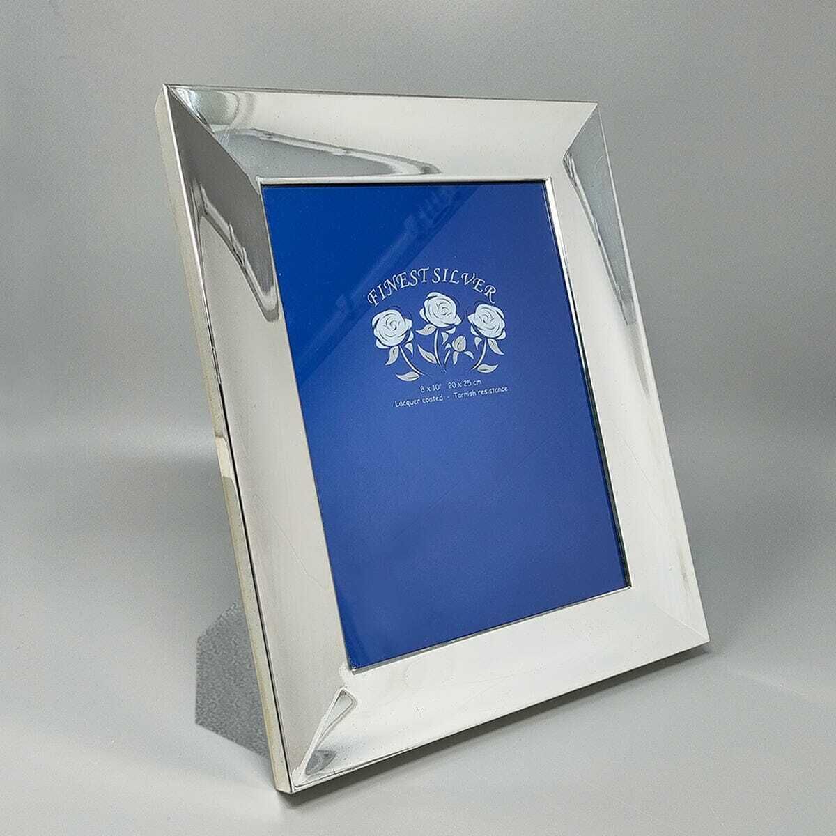 1970s Stunning Photo Frame In Silver Plated. Made In Italy photo furniture