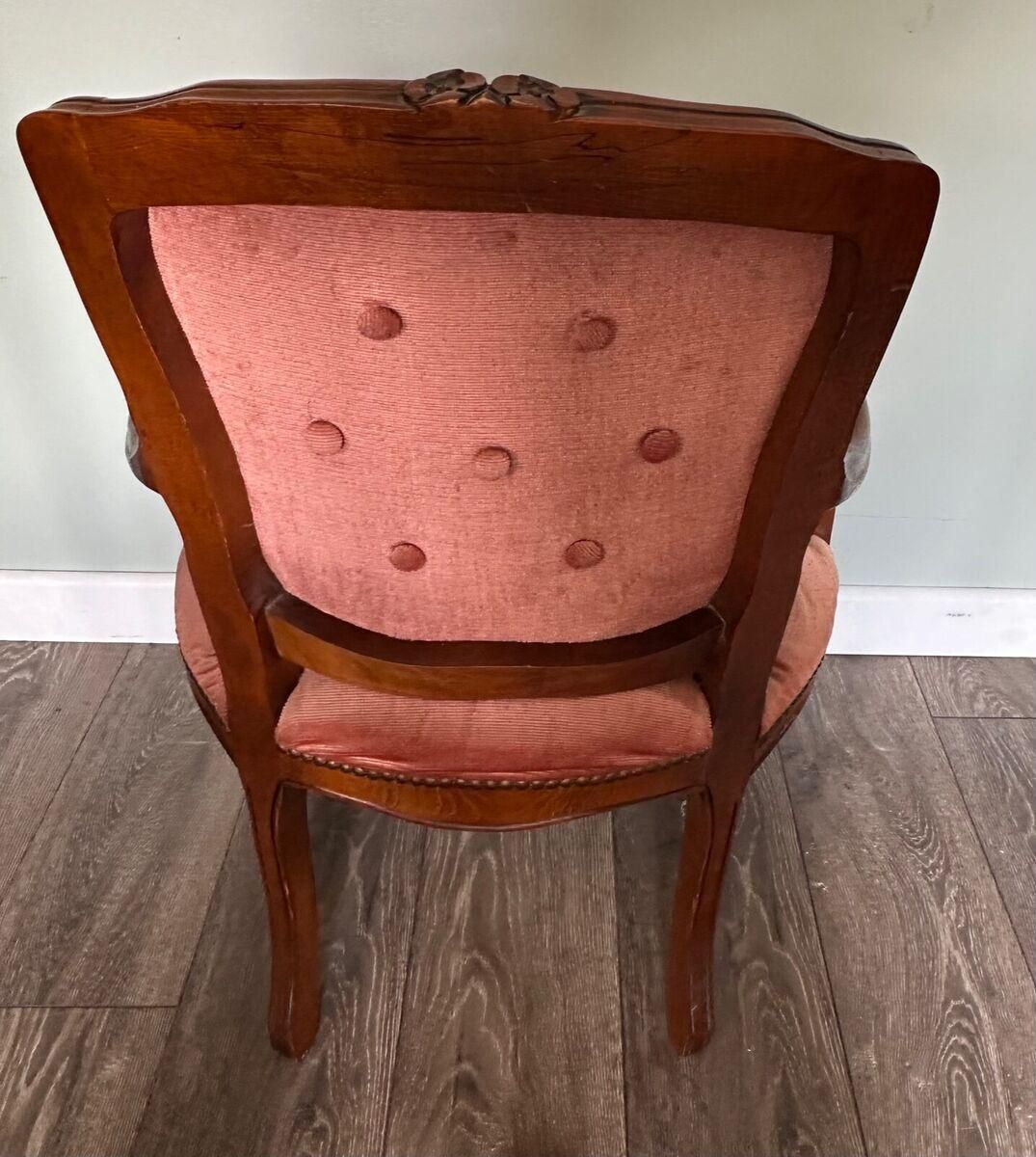 Antique French Provincial Carved Walnut Arm Chair Bedroom Chair Button Backed photo 220.0