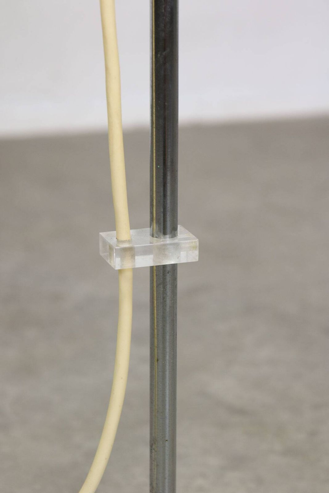 photo buy Large Space Age Lucerna Floor Lamp By Luigi Massoni For Guzzini, 1960s