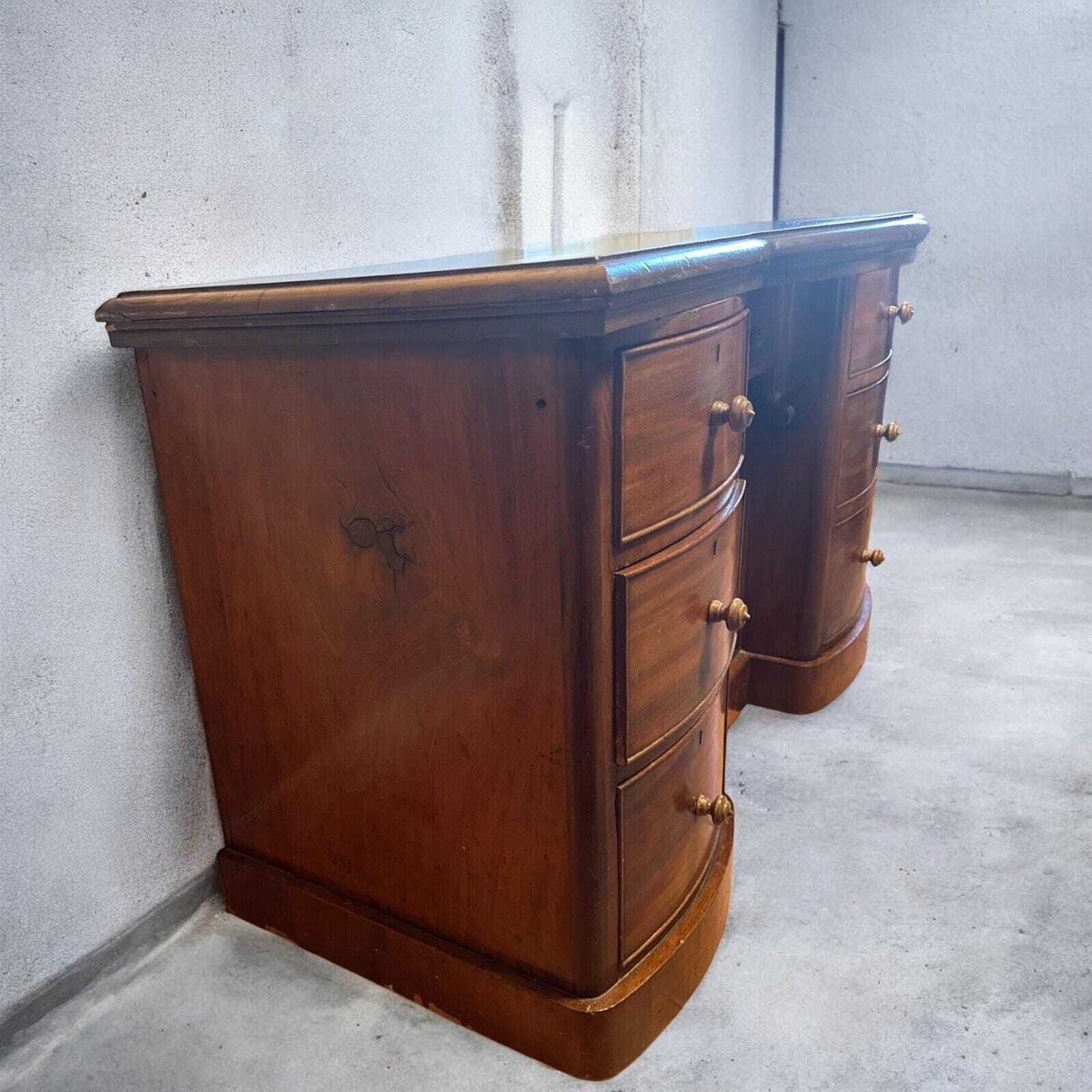 Late Victorian One Piece Mahogany Bow Breakfront Six Drawer Kneehole Desk photo for sale
