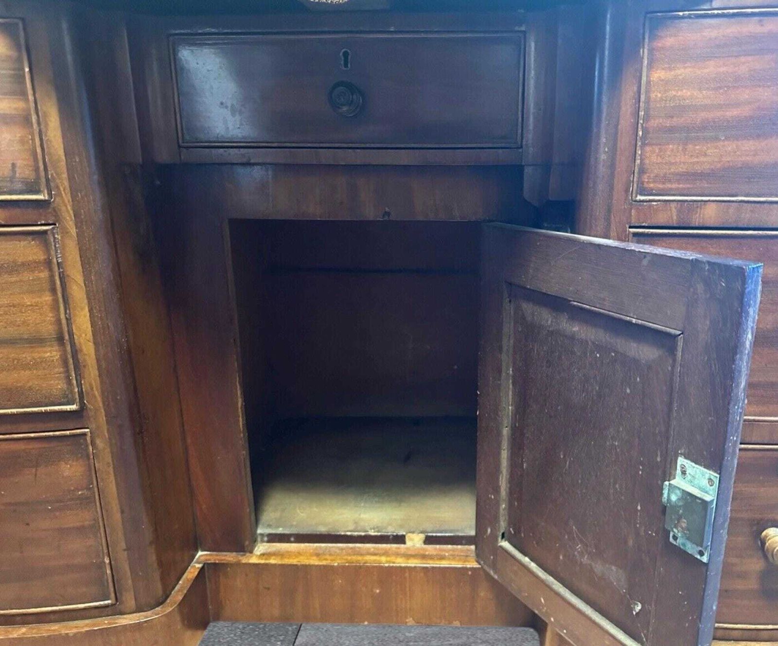 Late Victorian One Piece Mahogany Bow Breakfront Six Drawer Kneehole Desk photo buy