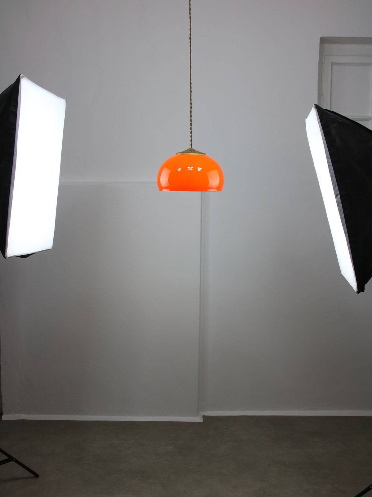 photo furniture Mid Century Italian Pendant Lamp In Orange Glass And Brass