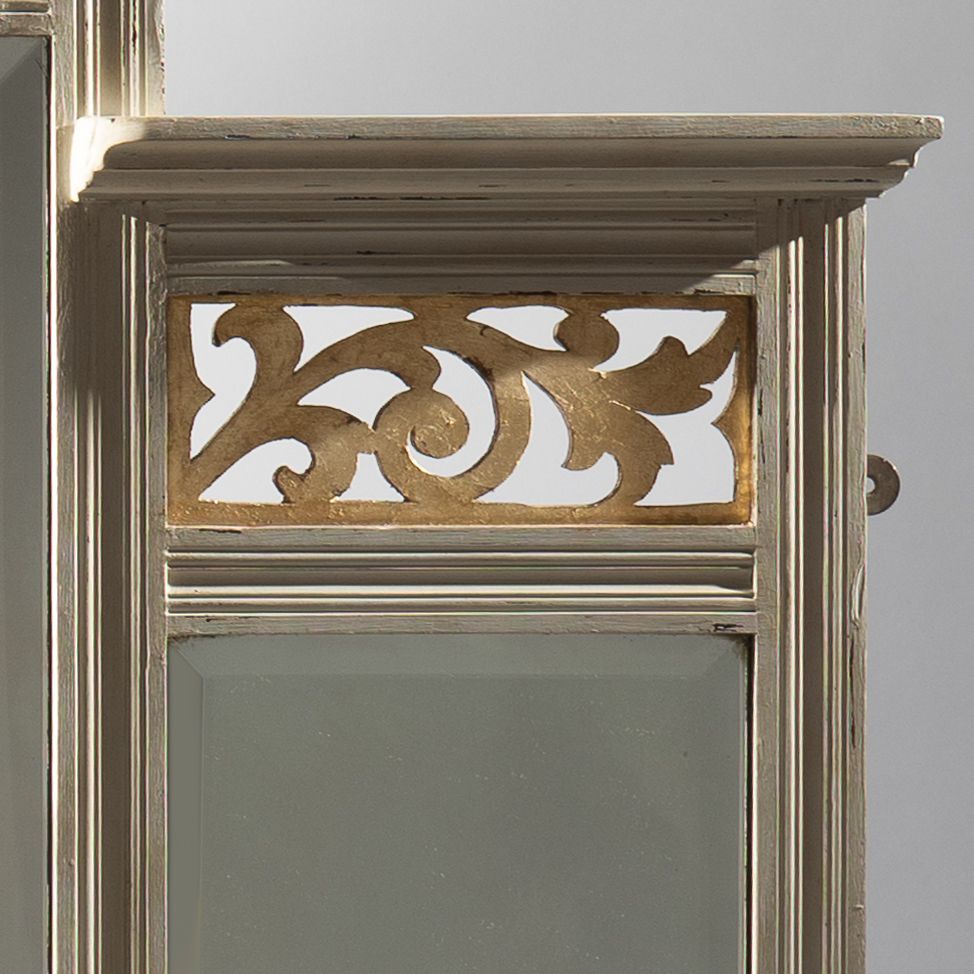 19th Century Victorian English Painted And Parcel   Gilt Overmantle Mirrror photo vinterior