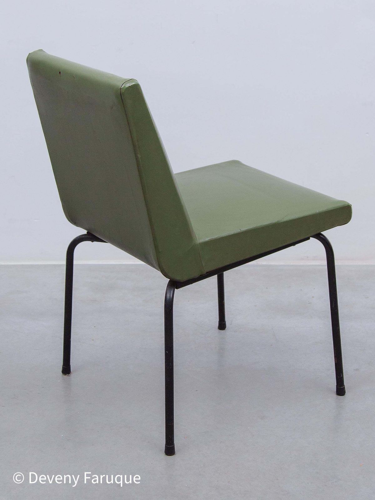 Set Of Five Dining Room Chairs Designed By Pierre Guariche For Meurop, Belgium photo vinterior