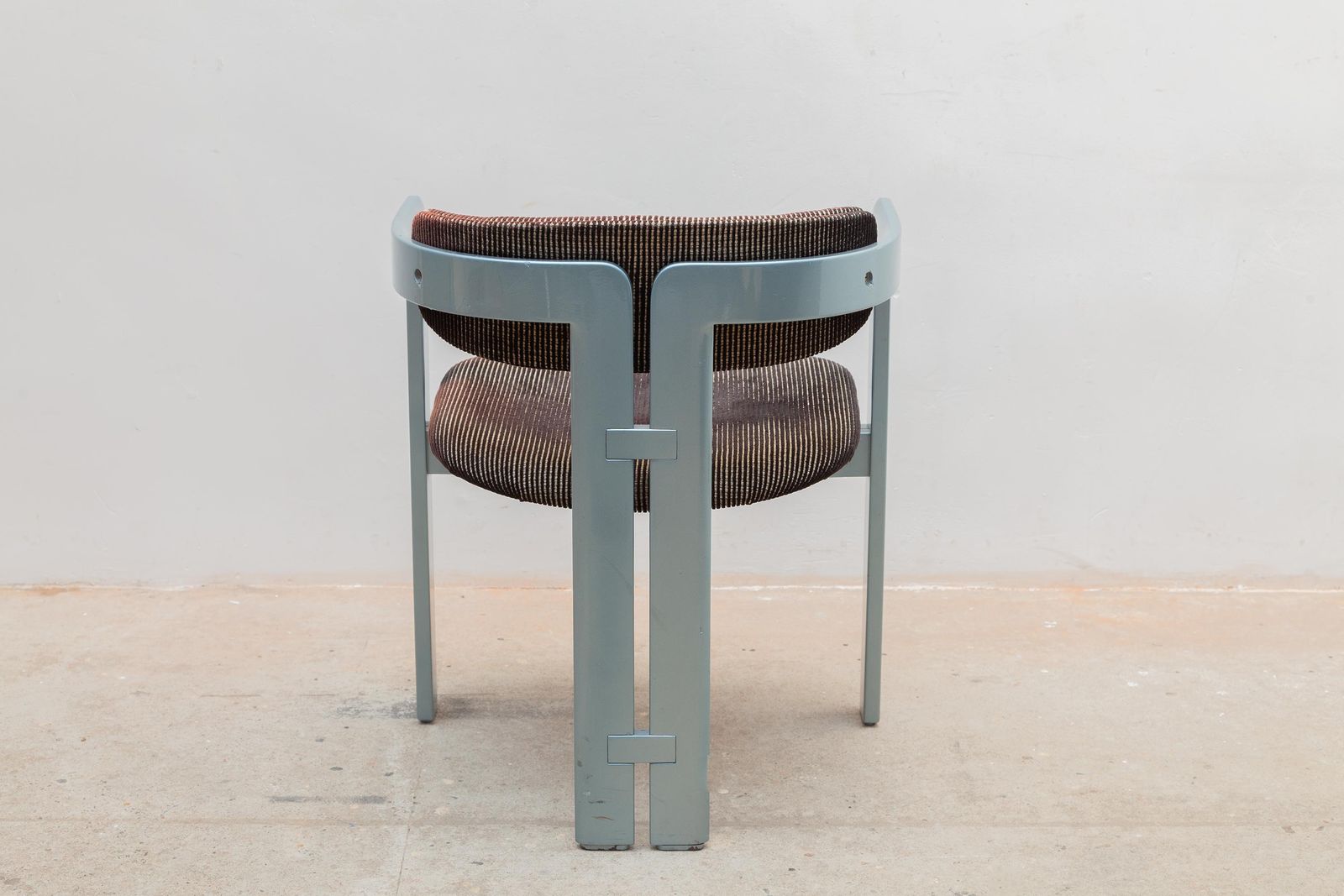 photo furniture Augusto Savini 'Pamplona' Mid Century Modern Set Of 4 Armchairs 1970s For Pozzi