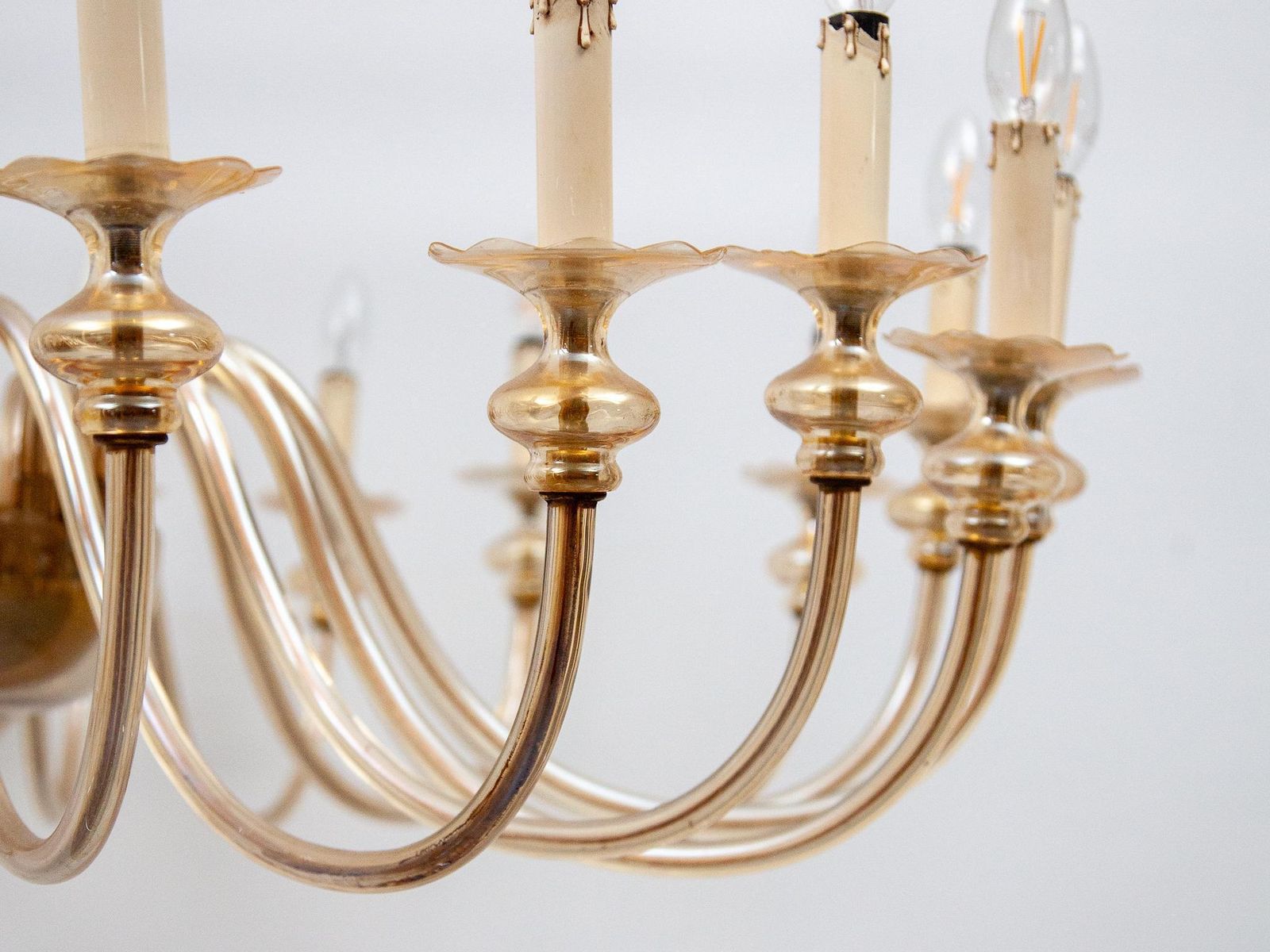 photo vinterior Hollywood Regency Murano Large Eighteen Arms Amber Glass Chandelier, 1950s