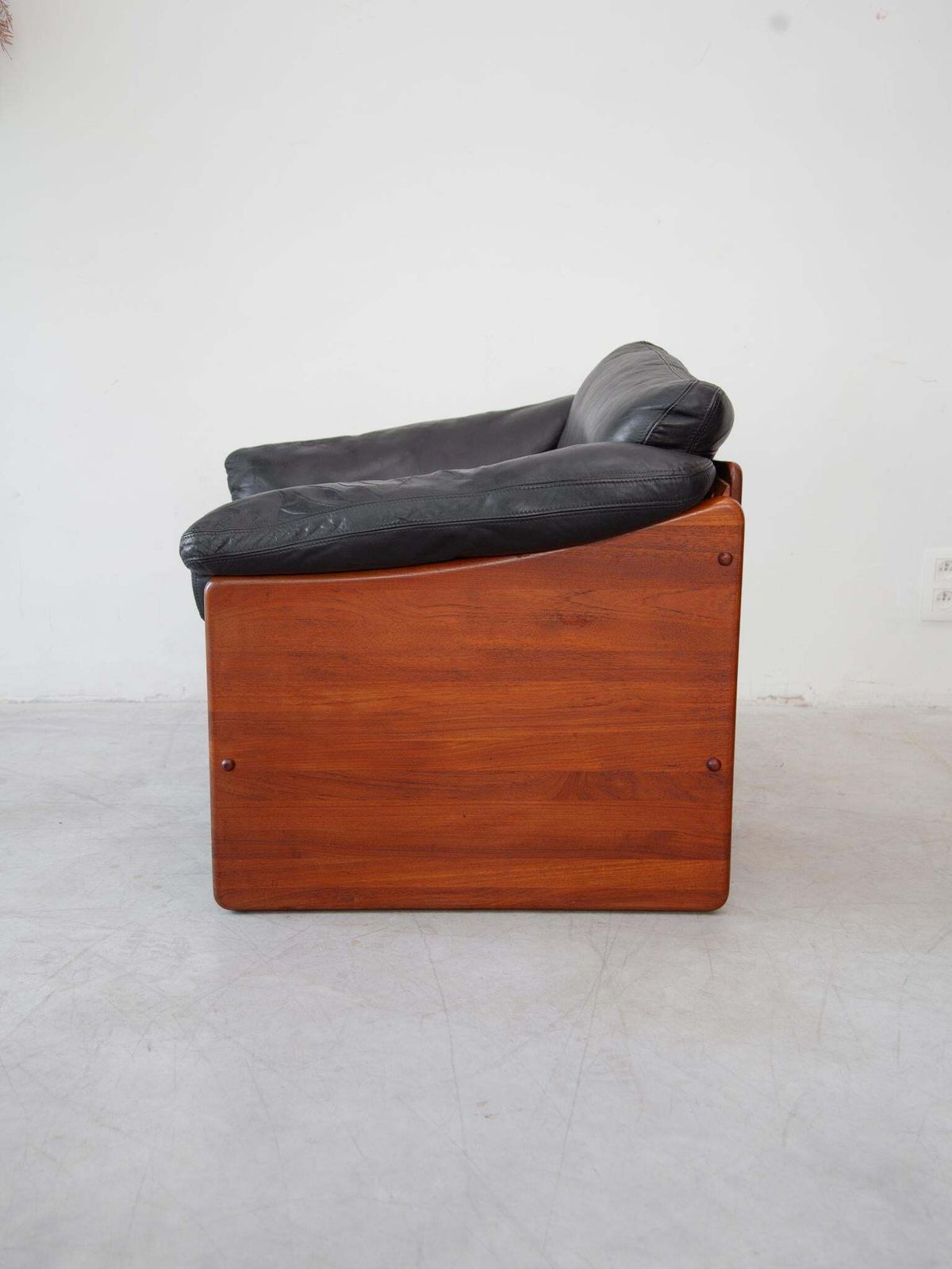 A. Mikael Laursen & Søn, Modern Brutalist Solid Teak Set Of Two Lounge Chairs photo vintage