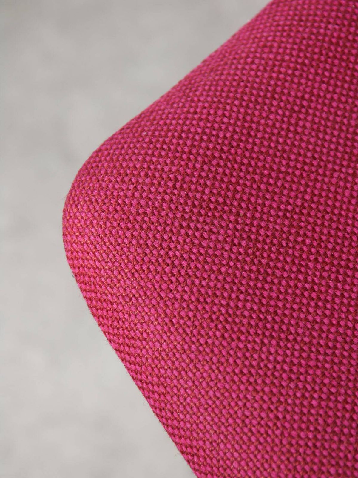 304.0 Pink Shell Swivel Chair By Niko Kralj For Stol Kamnik, 1970s photo