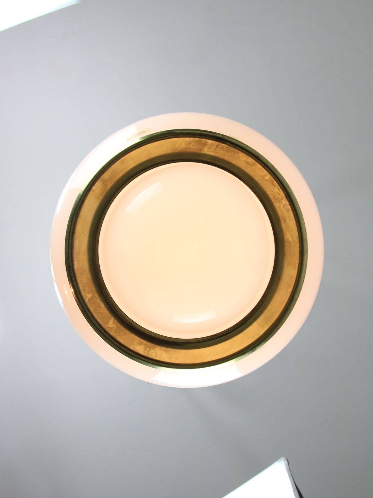 Rare White And Gold Bud Lamp By Luigi Massoni For Guzzini, 1960 photo 1048.0