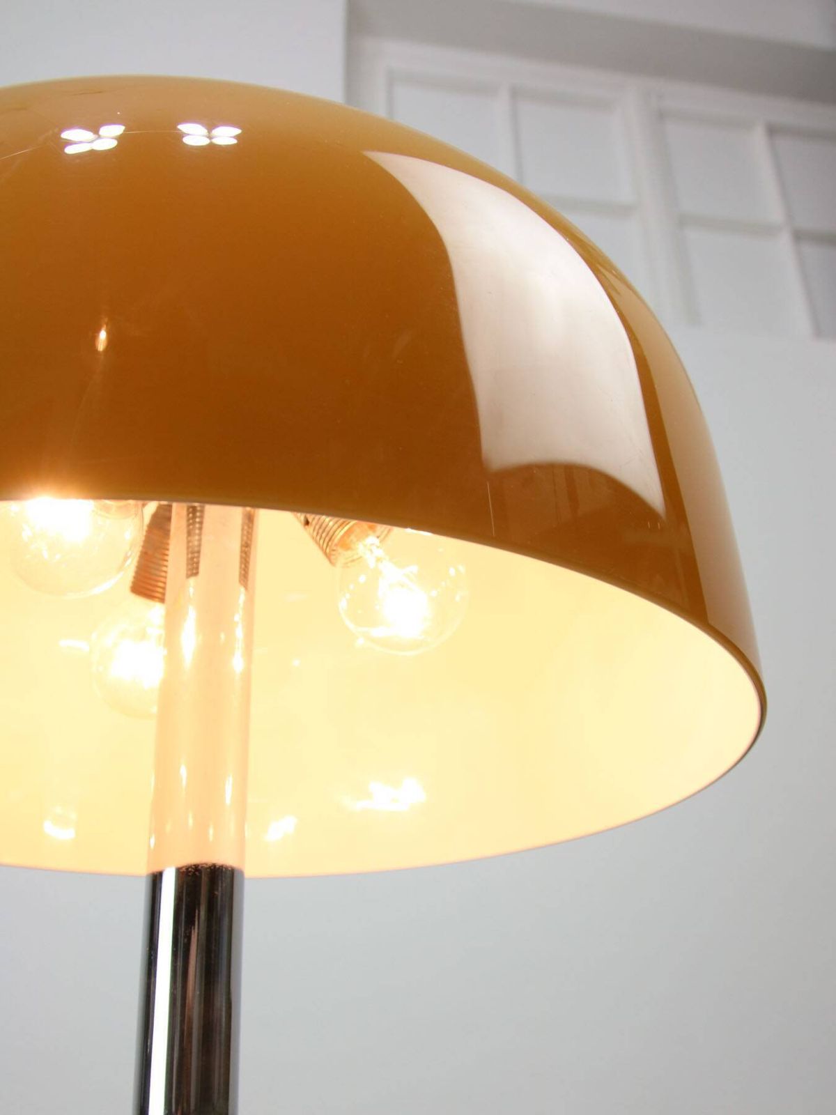 Space Age Medusa Desk Lamp By Luigi Massoni For Guzzini photo vinterior
