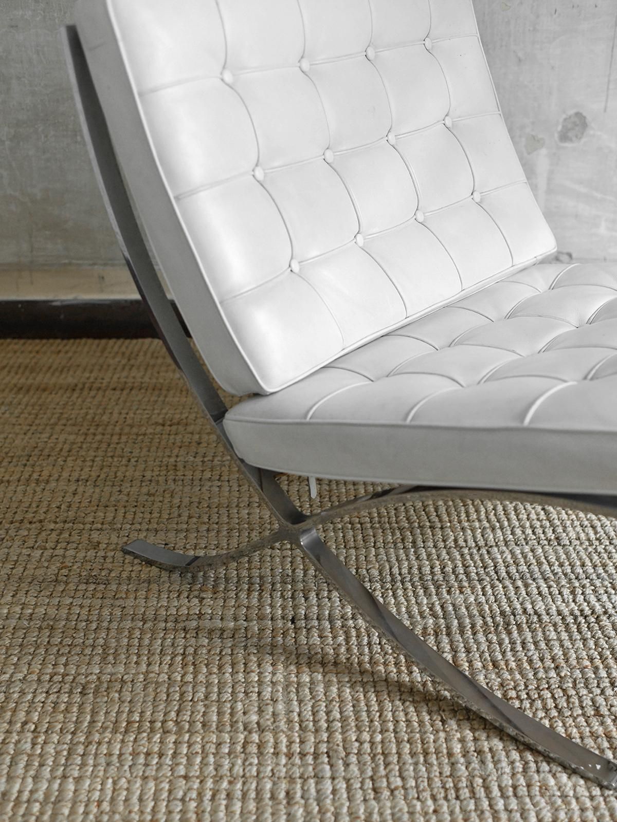 Pair Of Mr90 Barcelona Chairs By Mies Van Der Rohe For Alivar photo 5740.0