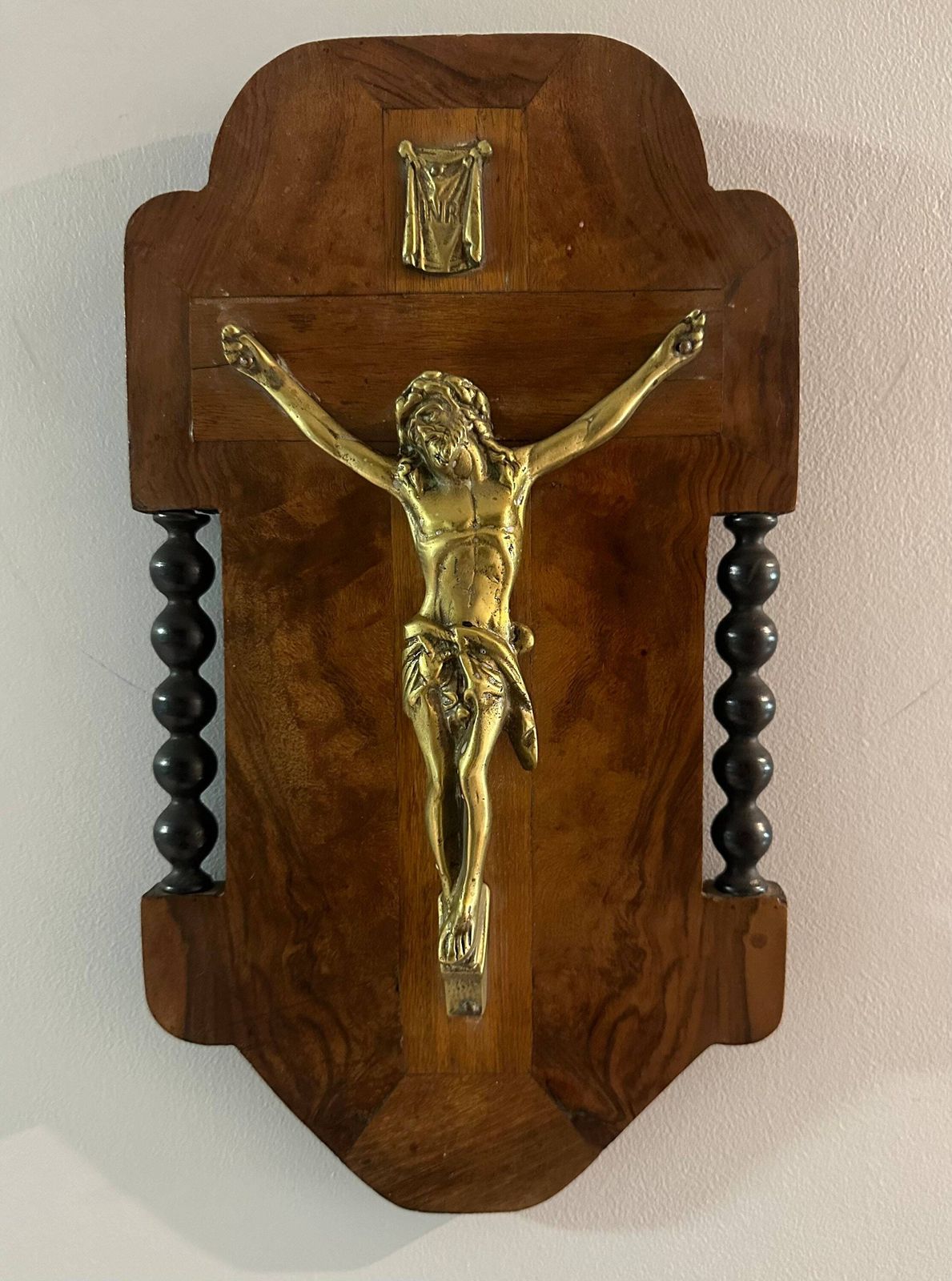 Antique Wooden Walnut Veneer And Brass Crucifux Plaque Wall Hanging