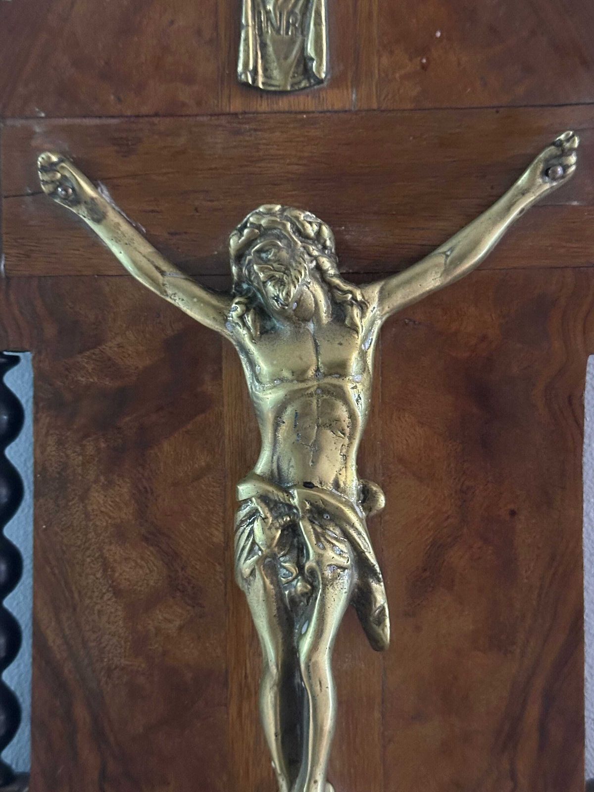 Antique Wooden Walnut Veneer And Brass Crucifux Plaque Wall Hanging photo 110.0