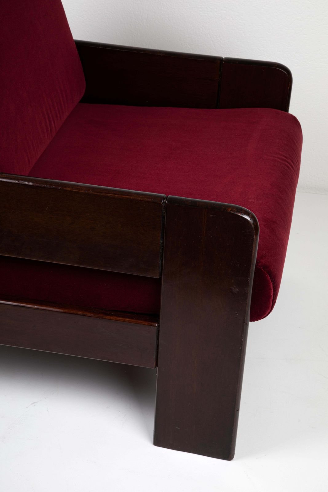 Mid Century Modern Four Armchairs Wood Dark Red Velvet Fabric photo vinterior