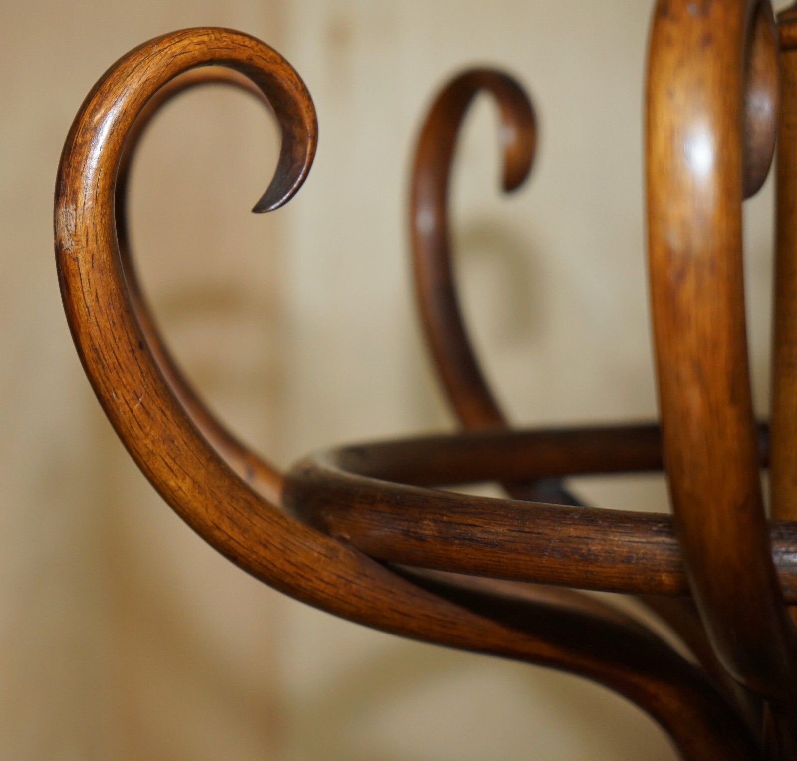 Huge Circa 1900's Thonet Revolving Bentwood Hat Coat & Scarf Floor Standing Rack photo vintage
