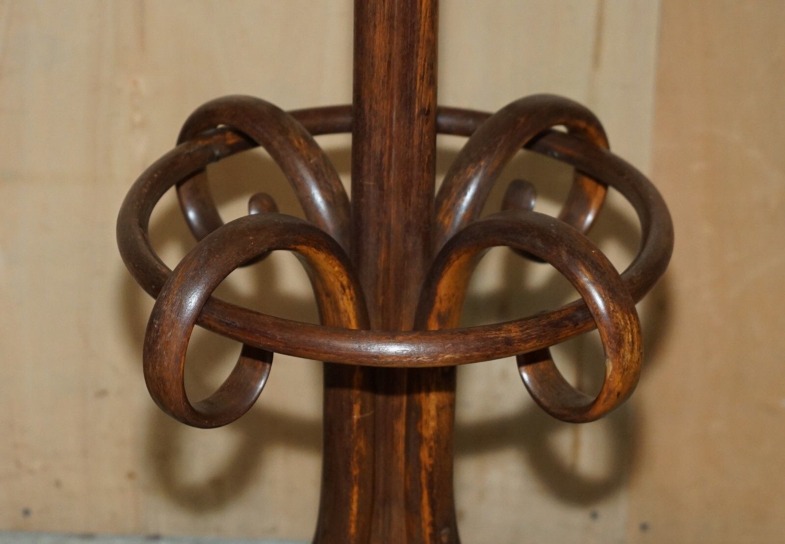 Antique Period Stamped Late Victorian Circa 1880 Thonet Bentwood Coat Rack Stand photo vinterior