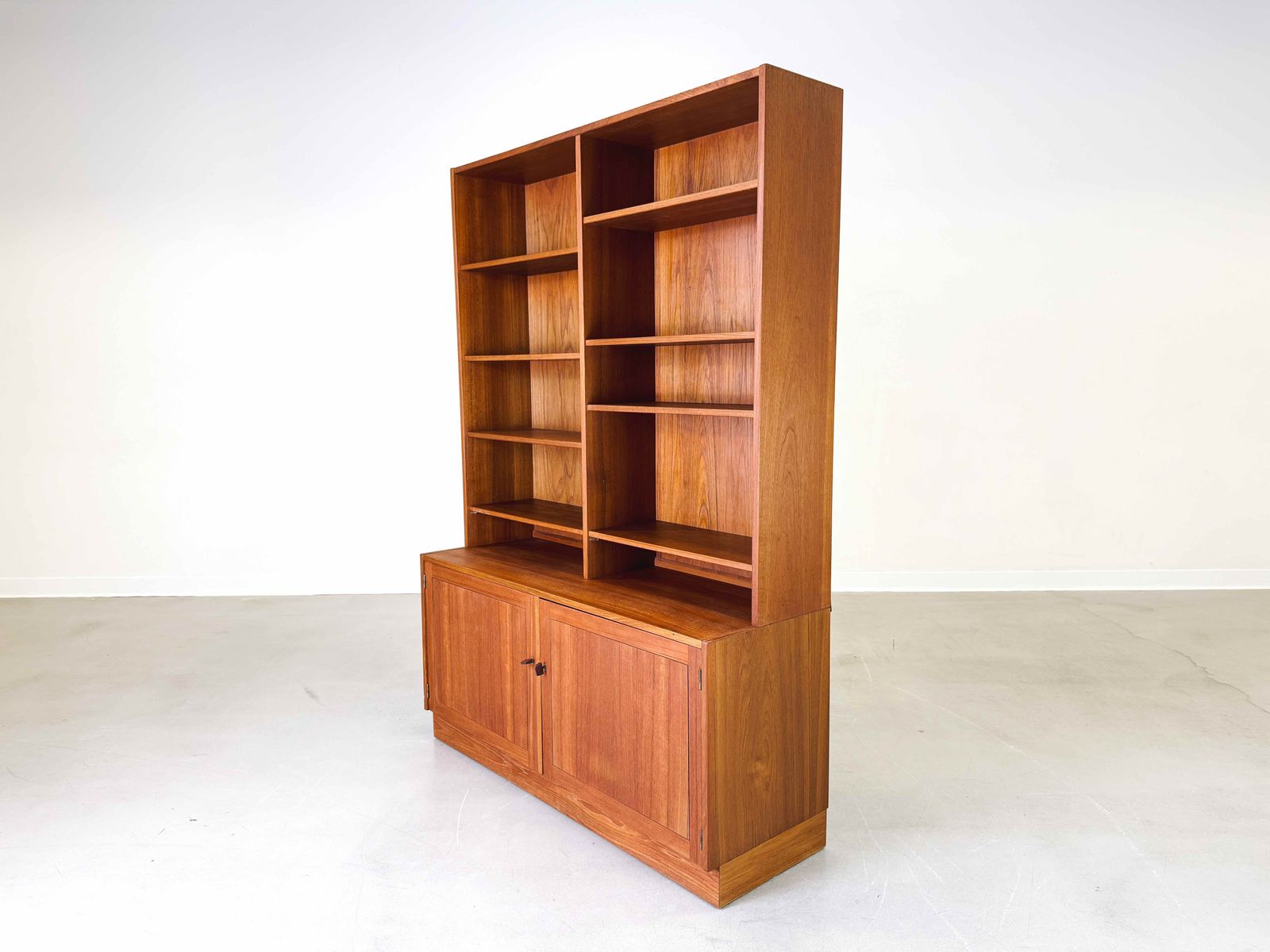 Mid Century Bookcase Troeds Nils Jonsson Teak Sweden Domi Monté photo Furniture