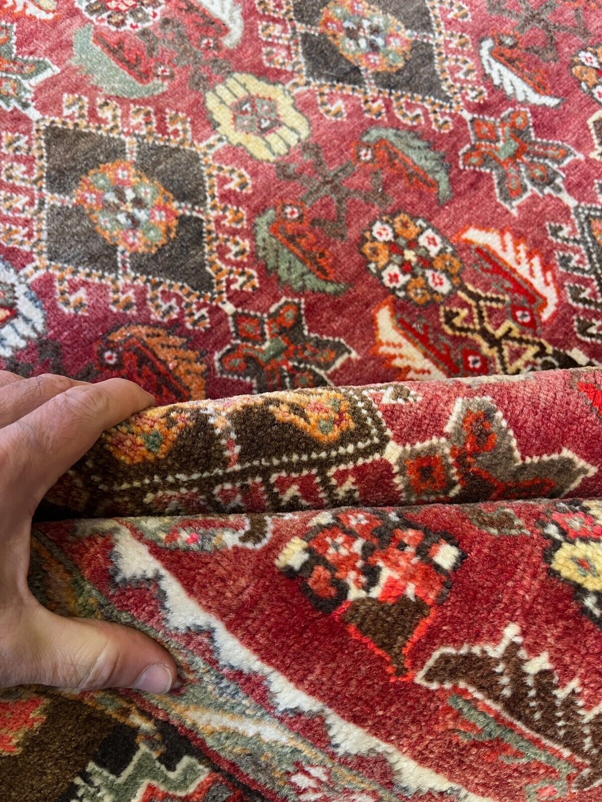 photo buy Vintage Traditional 250x169 Cm Abdeh Rug, Oriental Handmade Rug