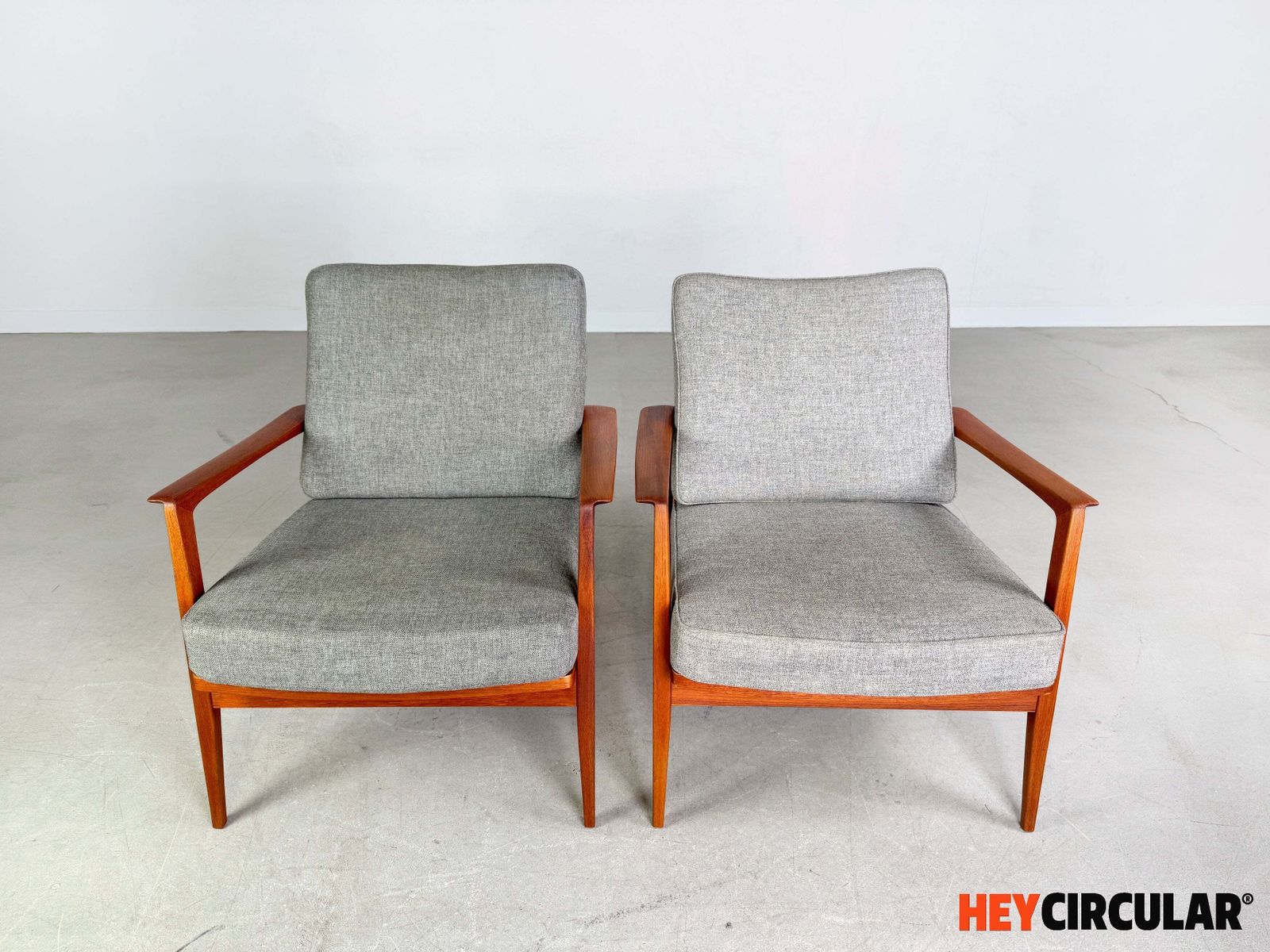 Set Of 2 Midcentury Armchairs Easy Chair Knoll Antimott Teak 1960 photo Furniture