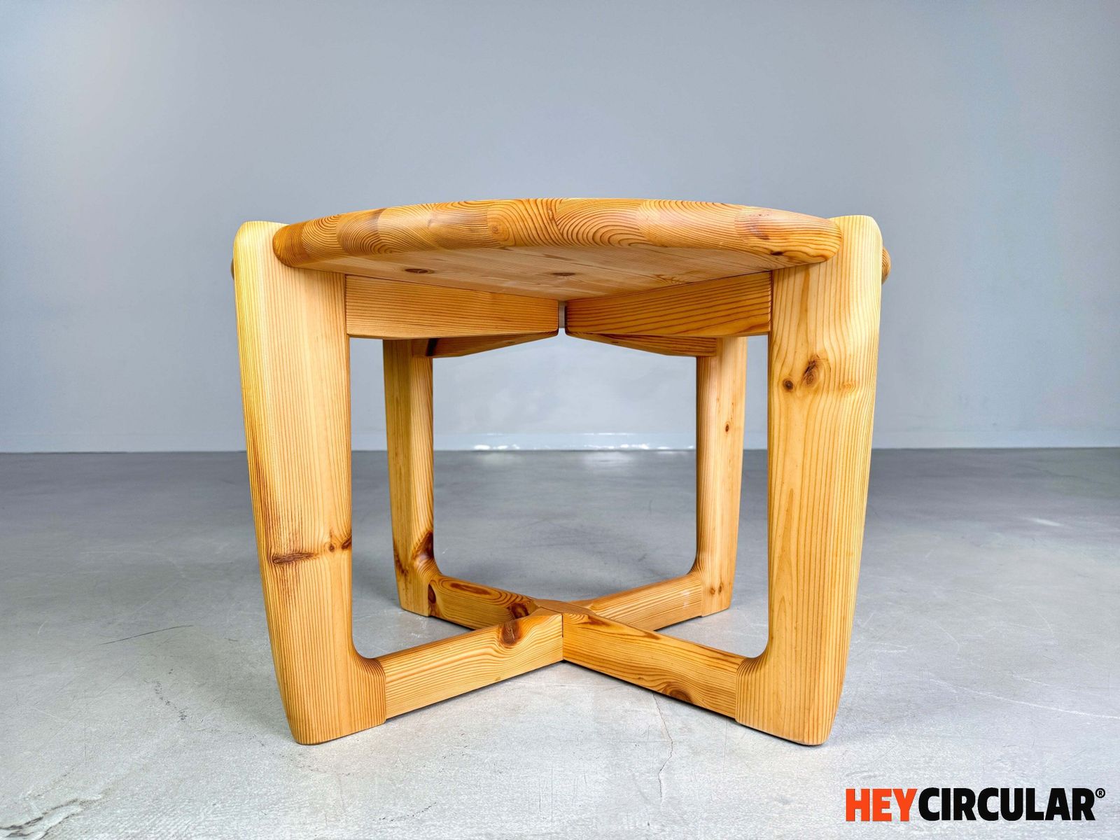 Mid Century Coffee Table Niels Bach Møbelfabrik Niels Bach Pine photo vinterior