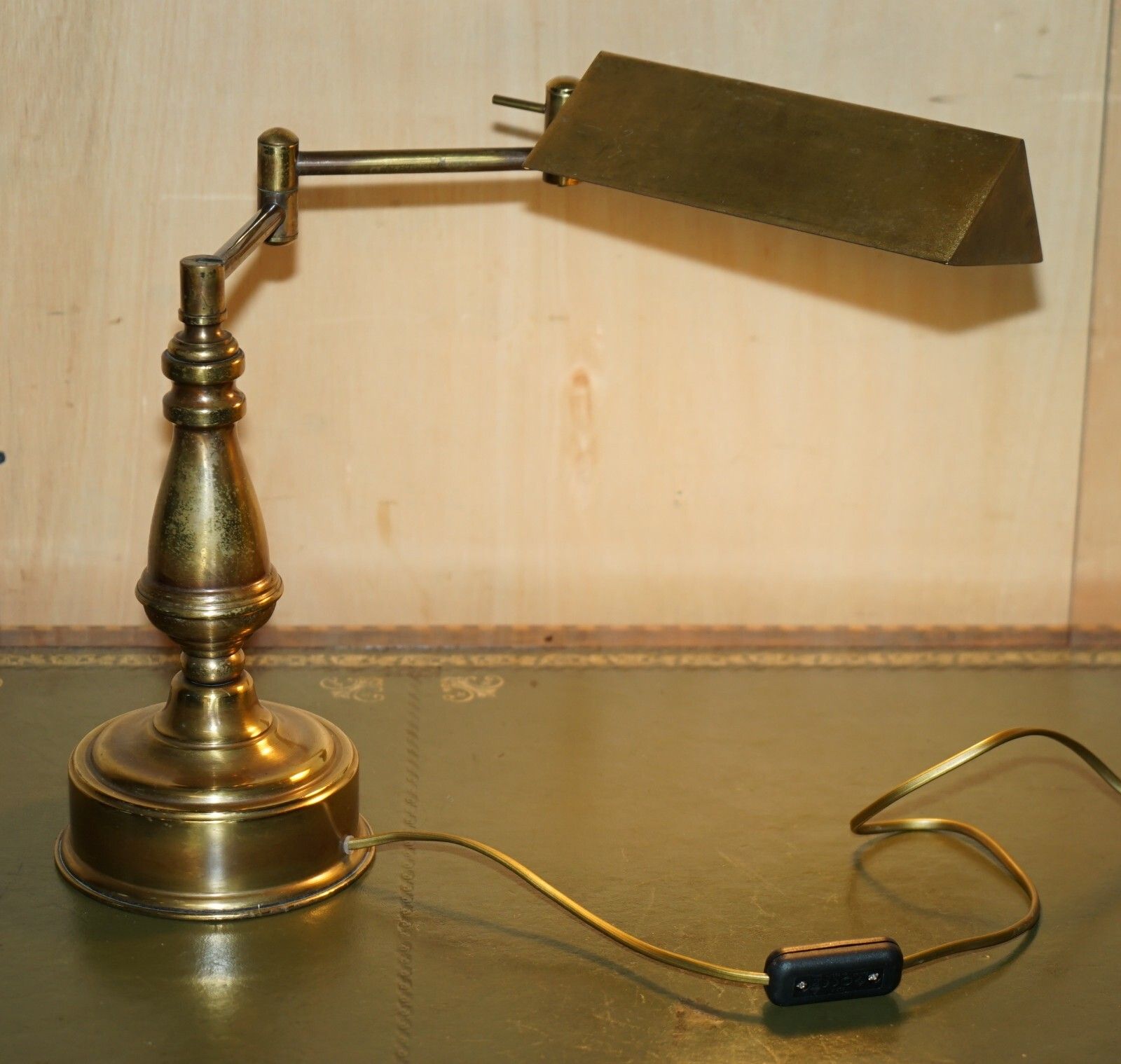 Large Very Heavy Original Ragot France Gilt Bronze Articulated Bankers Lamp photo vinterior
