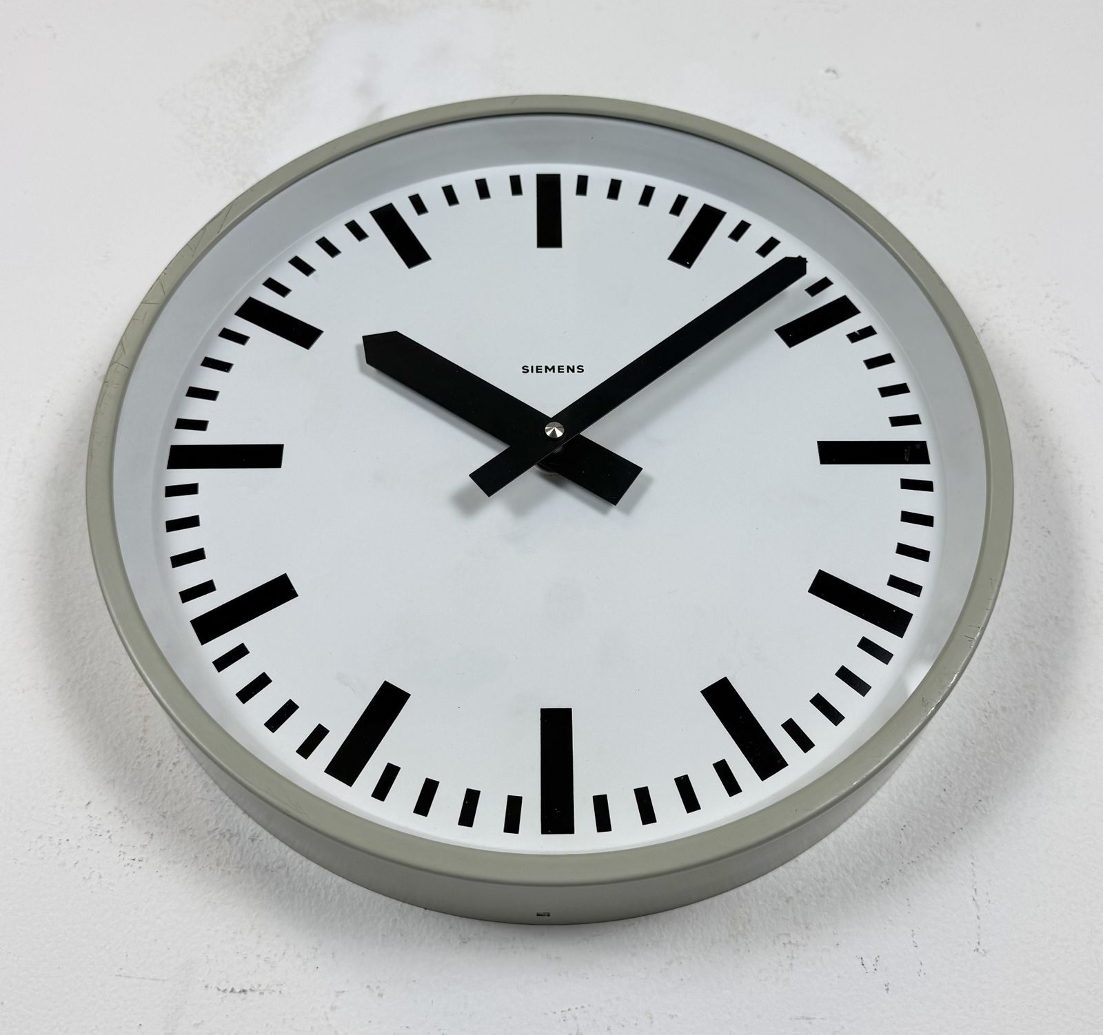 Grey Industrial Factory Wall Clock From Siemens, 1970s photo 289.0